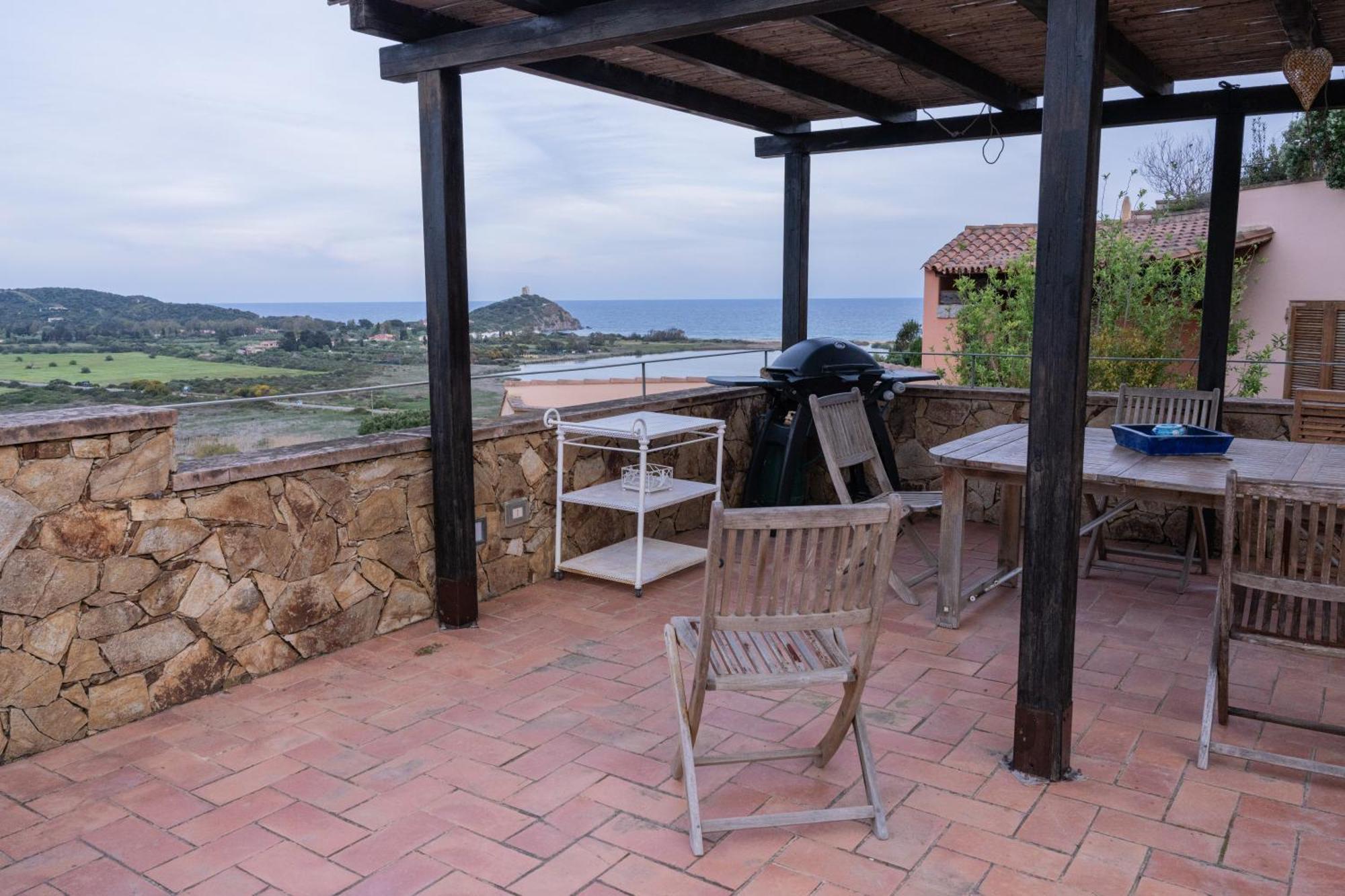 Residenza Del Barone Villa Zoe Chia - Vista Mare Exterior photo