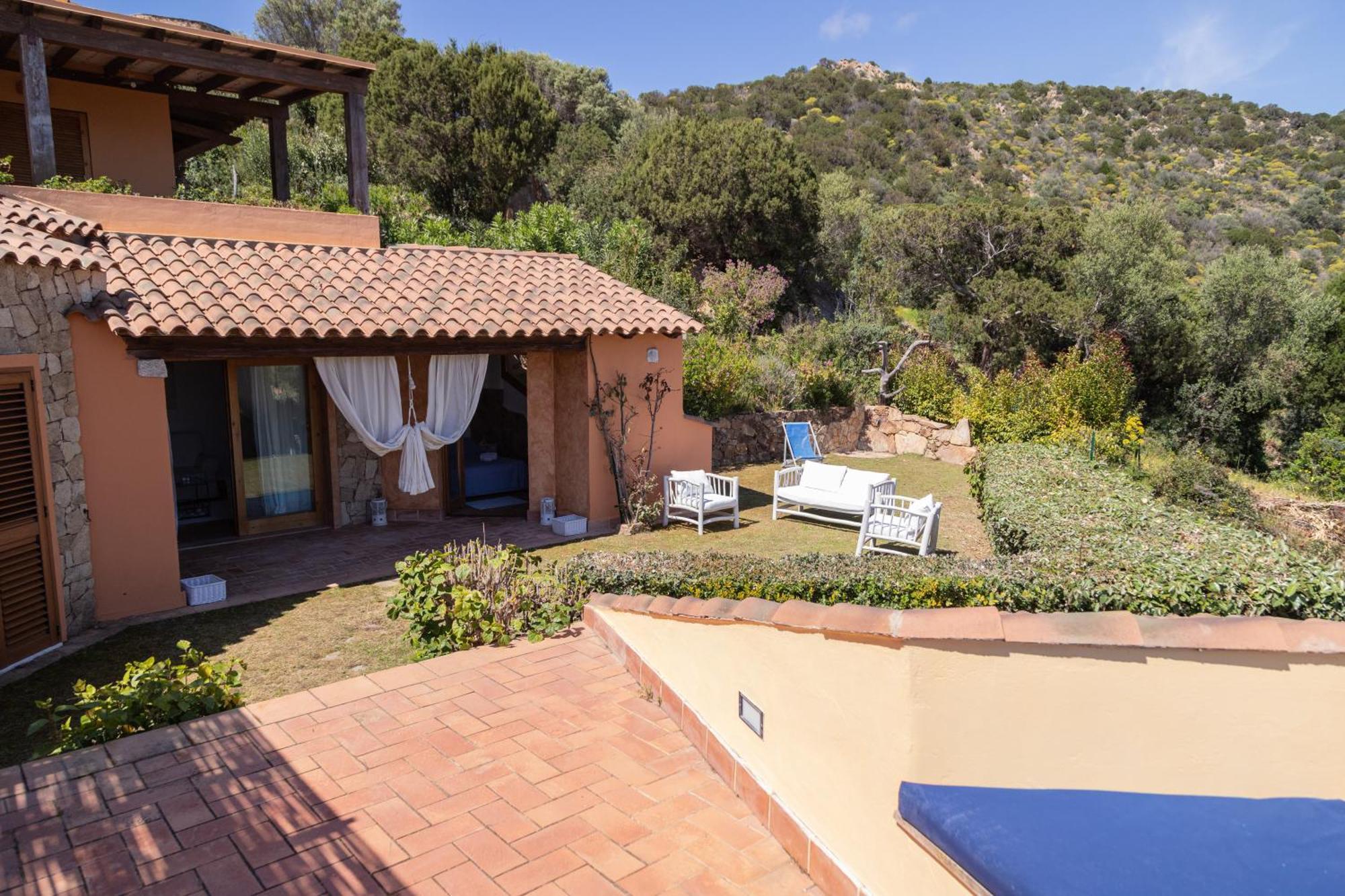 Residenza Del Barone Villa Zoe Chia - Vista Mare Exterior photo